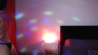 Dancing Waiting for Sex - Warming Up