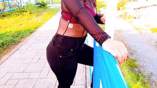 I Met A Boy In The Park And We Ended Up Fucking Without A Condom - Feels RICH. - 2 image