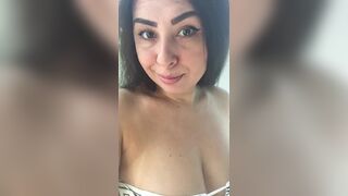 sexy latina milf balconi masturbations - 2 image