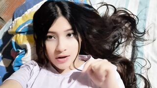 Watch curvy Latina dominate herself with a dildo in hot latex