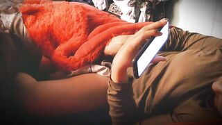 Mature Latina rubs one out in front of the camera