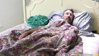 Vanessa Sky & Stepdad Steve Holmes engage in taboo doggystyle action in hot college video - 5 image