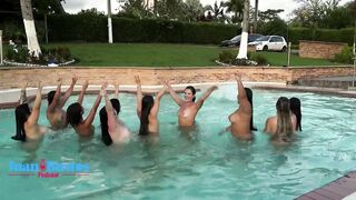 Watch Juan Bustos' Latinas moan and lick each other's wet pussies in wild public orgy - 1 image