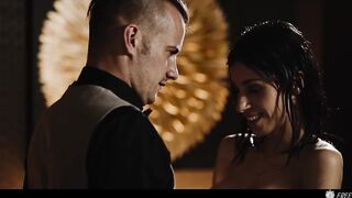 Sam Bourne's huge tits get frozen by hotel staff in steamy sex session - Time Stop Porn - 13 image