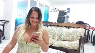 Paty Bumbum from El Salvador gets a hot call from her webcam lover in Spanish! - 2 image