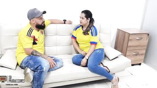 I fuck my stepsister's bitch and she ends up pouring my milk on her buttocks - 3 image