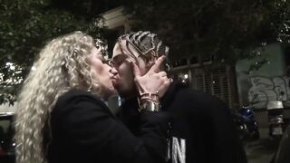 Vanesa wants to catch cocks in the middle of the street