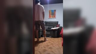 O Amigo Do Meu Marido Apareceu Na Minha Casa Pra Esperar A Chuva Passar E Acabou Me Comendo