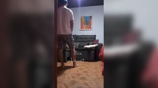 O Amigo Do Meu Marido Apareceu Na Minha Casa Pra Esperar A Chuva Passar E Acabou Me Comendo