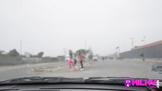 A very flirtatious milf with a big ass was selling on the street but nobody paid attention to her... so I did the following - 1 image