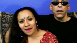 Indian floozie improves her English linguistic exercises in company of four American studs - 1 image