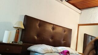 Mi vecina me recibe en su casa