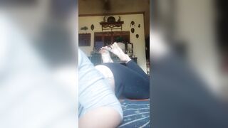 Toe tied on my belly