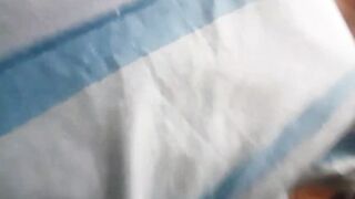 Latina Sucks me off for Money 100% AMATEUR