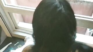 Sexo junto a la ventana en mi body rosa (video completo en red) - 7 image