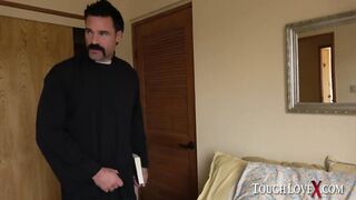 TOUGHLOVEX Father Karl demolishes Ella Knox's holes - 9 image