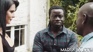 MARISKAX Mariska offered to a BBC by her spouse - 3 image