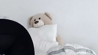 You like my new Glasses? ;)