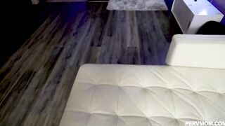 PervMom Jennifer White & Alina Lopez - 4 image