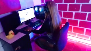 I welcome the new neighbor