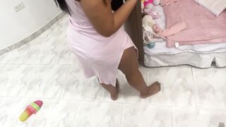 Surprising my voluptuous stepmother by changing clothes