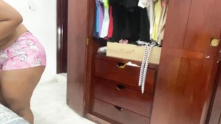 Camera records extreme big ass