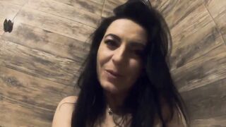 MilfyCalla-Masturbating and peeing after ironing a winter puffer coat