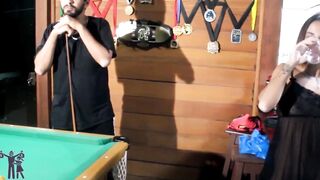 Me wanting to fuck and my husband wanting to drink, I'm going to give it to his friend while he doesn't see