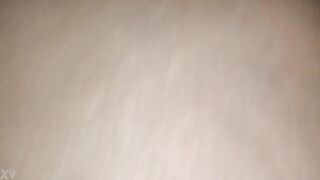 Mi amante madura se toca antes de que se lo meta