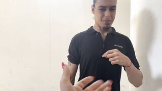 DIVINE BIG ASS SEDUCES THE MESSENGER AS A TIP - SPANISH PORN - 2 image