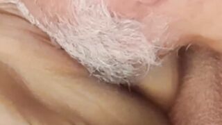 Licking juicy cocha and ends up in her tail