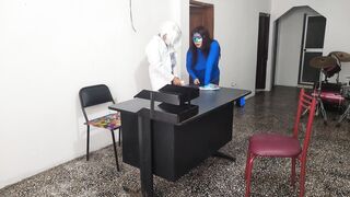 THE DOCTOR HAS SEX WITH HIS SECRETARY IN THE CUSTOMER SERVICE OFFICE. SHE RIDES HIM VERY SENSUALLY ON THE DESK AT WORK