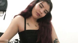 I climb on my stepbrother's bed to suck his big cock