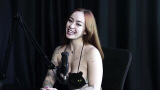 She went from being a personal trainer to a porn content creator, told her family and was always judged, and considers herself sexual - Thaisa Redvelvet (WATCH ON: SHEER/RED) - 1 image