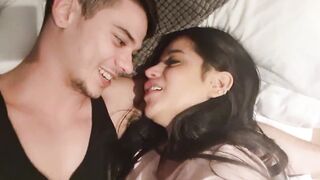 Wishing a Good Night to Big Ass Sara Retali