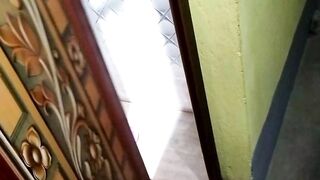 Bengali Girl Emily Ne Bathroom Me Nahate Tome Chut ME ugli Dali- Fireecouple Solo Sex