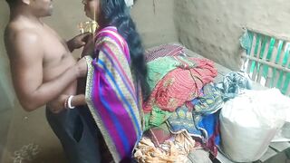 It was fun when my penis entered sister-in-law's pussy. Indian Desi girls sax video