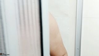 Hot friends have lesbian sex in the shower - Porn in Spanish