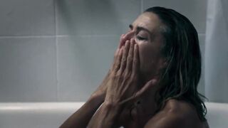 Playing with Fire (Jugar con fuego) sex scene complication