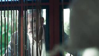 Playing with Fire (Jugar con fuego) sex scene complication