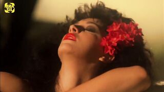 Claudia Raia e Louise Cardoso - Matou os Pais e Foi ao Cinem - 6 image