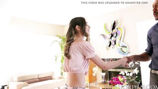 Jules Jordan - Tiny Size Queen Harmony Wonder Takes On Dredd