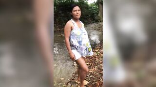 Hotwife Cheating joins violet river for a steamy solo session