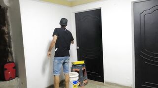 Hot MILF with a massive ass seduces painter & gets a rough fuck in HD