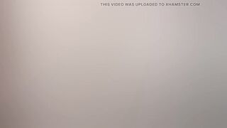 Hot MILF with a massive ass seduces painter & gets a rough fuck in HD