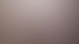 Liv Revamped's Nympho Wife gets a risky creampie from a stranger