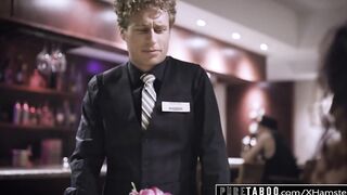 Liv Revamped's Nympho Wife gets a risky creampie from a stranger