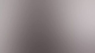 Liv Revamped's Nympho Wife gets a risky creampie from a stranger