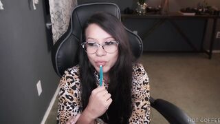 Latina teacher with huge tits forgot to turn off school computer & gets pounded in front of class