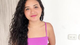 My stepcousin agreed to help me out & sucked my hard-on in exchange for a movie night - 4 image